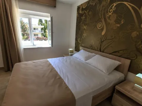 Sale, hospitality venue, 399m², Sutomore, Bar - image 10