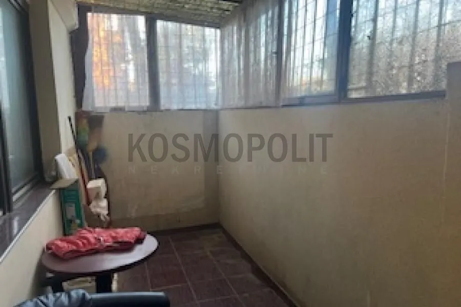 Prodaja, četvorosoban stan, 80m², Višnjička Banja, Palilula Sve Podlokacije
