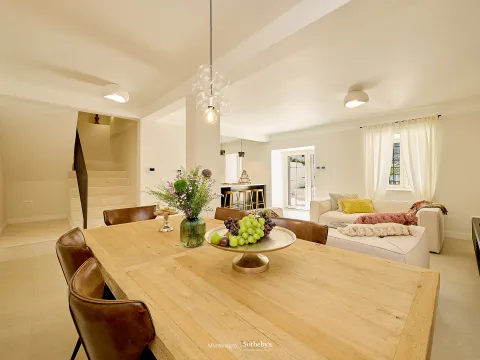 Rent, house, 200m², Dobrota, Kotor - image 16