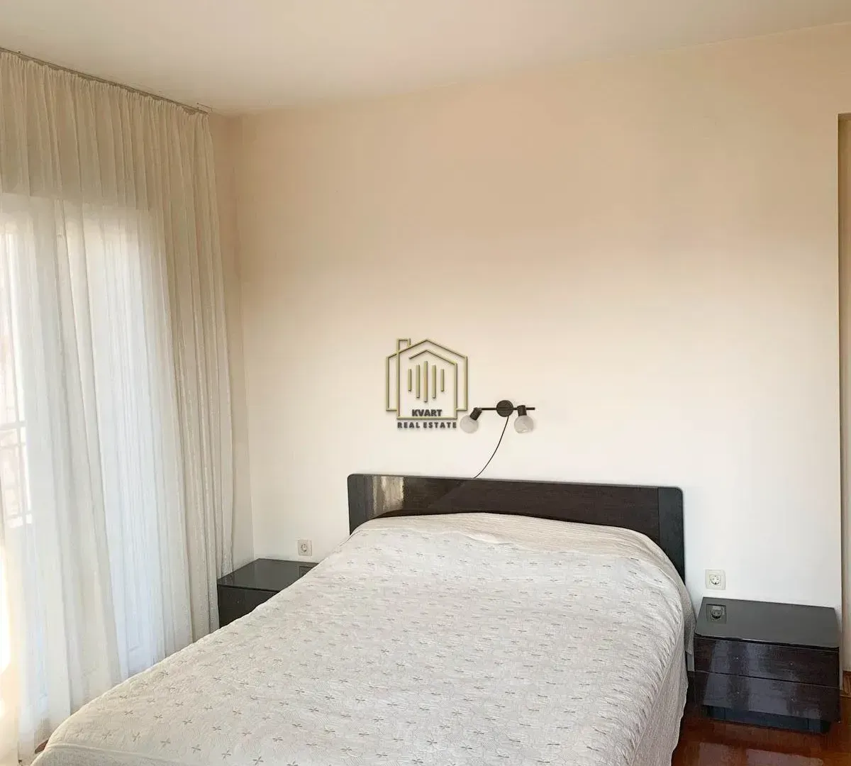 Izdavanje, trosoban stan, 103m², Pobrežje, Podgorica