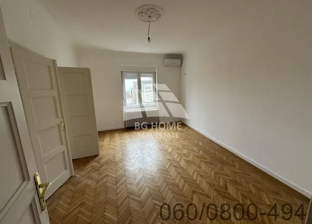 Sale, three bedroom apartment, 102m², Stari Grad, Beograd