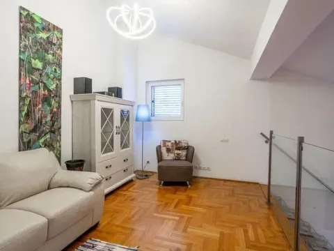 Prodaja, dvosoban stan, 98m², Budva, Crna Gora - image 16