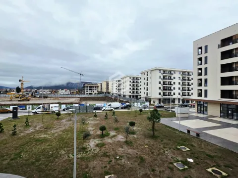 Rent, one bedroom apartment, 47m², City Kvart, Podgorica - image 16