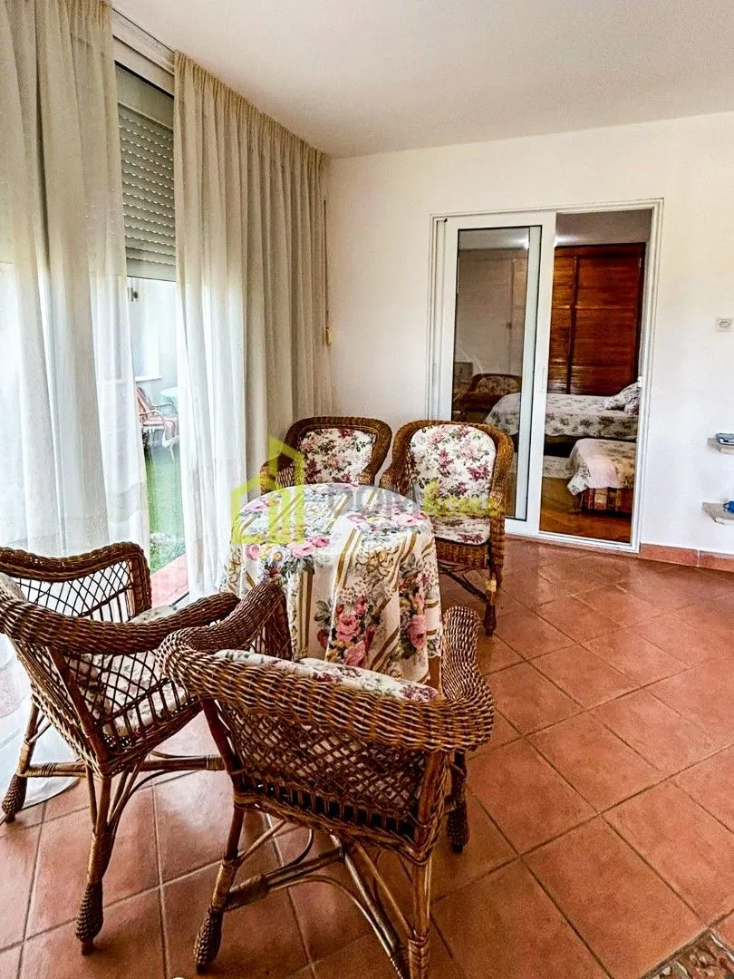 Prodaja, dvosoban stan, 91m², Petrovac, Budva