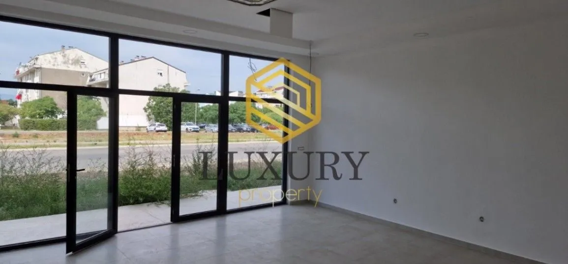 Rent, office space, 50m², Stari Aerodrom, Podgorica