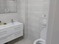 Prodaja, dvosoban stan, 79m², Šušanj, Bar - image 5