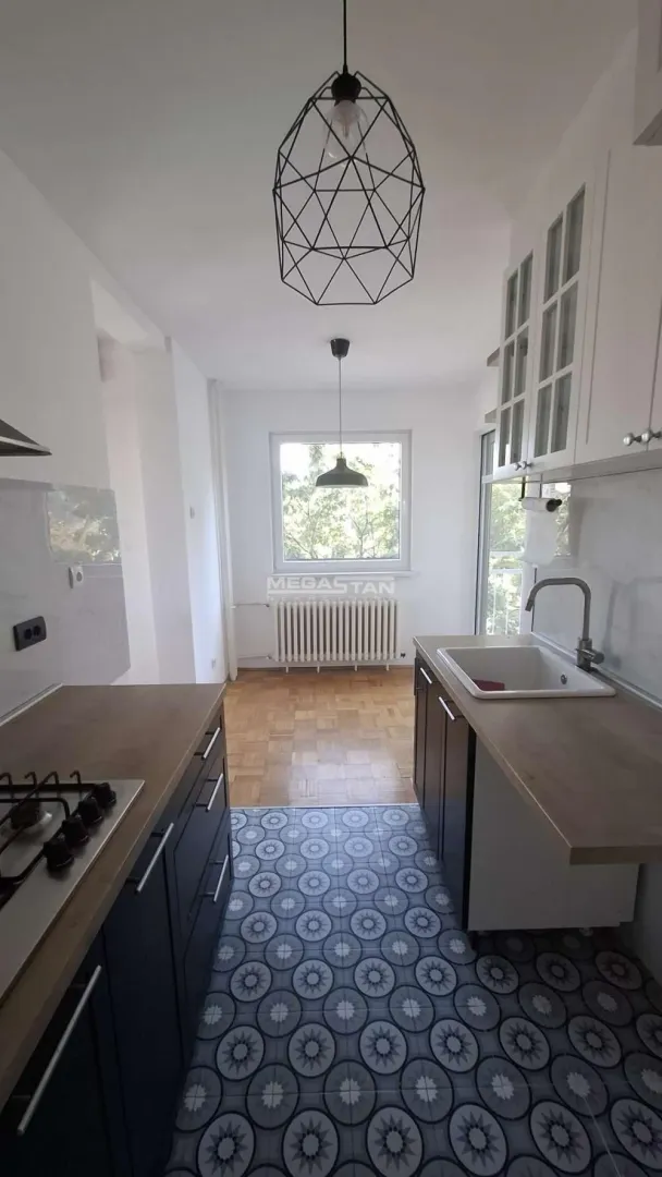 Rent, two bedroom apartment, 65m², Novi Beograd Blok 61, Novi Beograd Sve Podlokacije