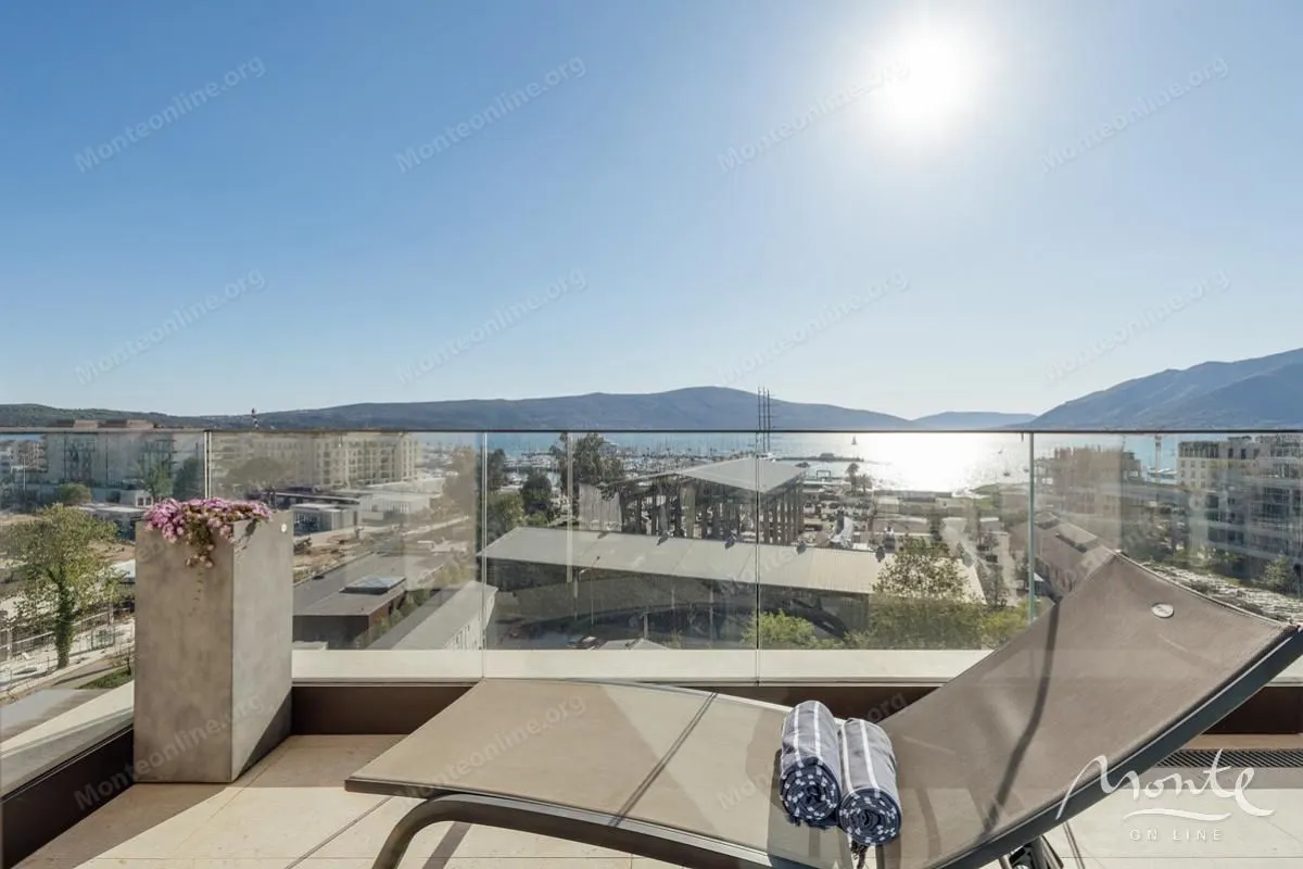 Prodaja, dvosoban stan, 179m², Porto Montenegro, Tivat