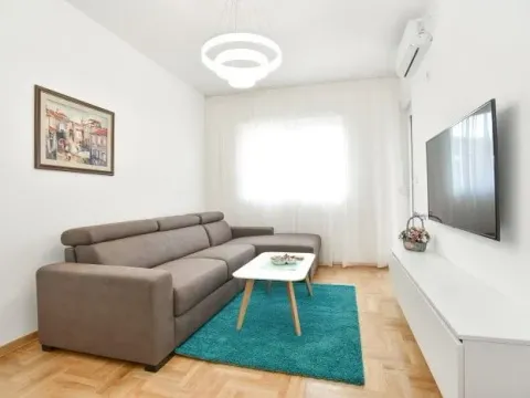 Prodaja, stan, 43m², Budva, Crna Gora - image 10