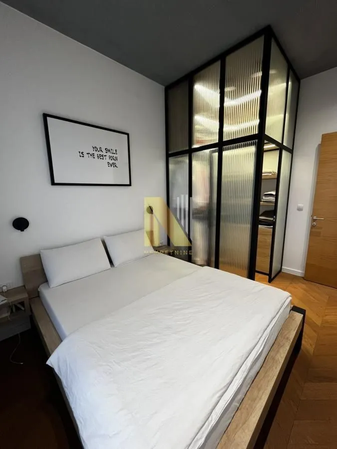 Prodaja, trosoban stan, 63m², Adamovićevo Naselje, Novi Sad Sve Podlokacije