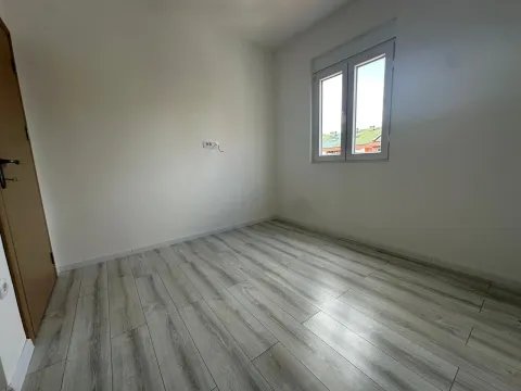 Prodaja, dvosoban stan, 53m², Vezirov Most, Podgorica - image 10
