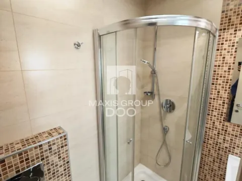 Rent, four bedroom apartment, 148m², Savski Venac, Beograd - image 5