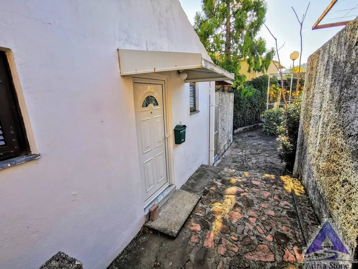 Sale, house, 219m², Rozino, Budva