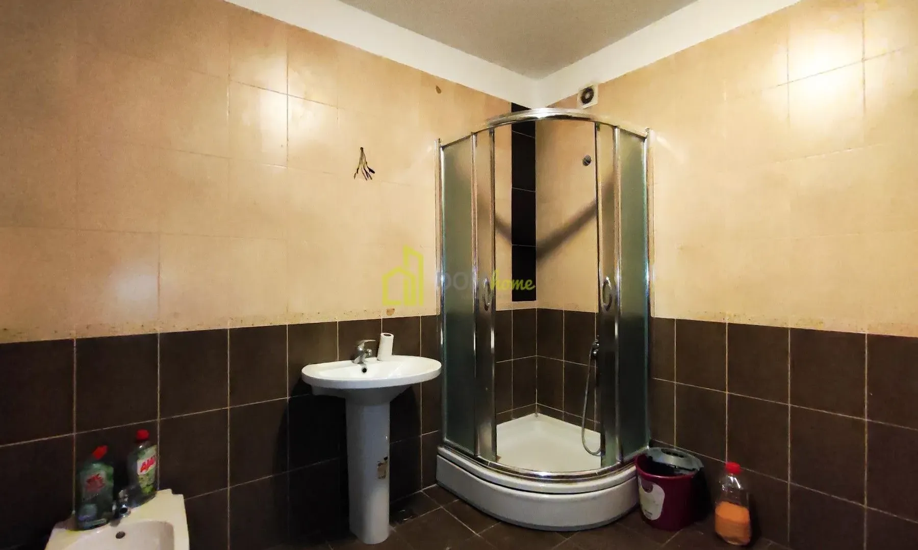 Prodaja, dvosoban stan, 105m², Preko Morače, Podgorica