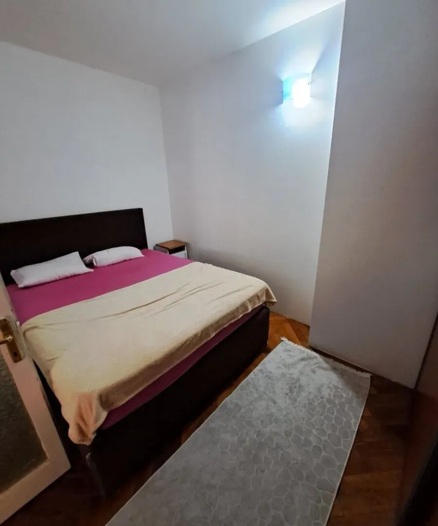 Rent, office space, 82m², Centar, Podgorica