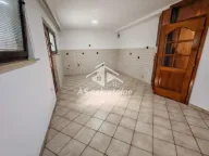 Izdavanje, kuća, 360m², Voždovac Sve Podlokacije, Beograd - image 49