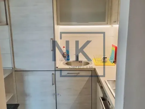 Izdavanje, dvosoban stan, 65m², Tuški Put, Podgorica - image 6