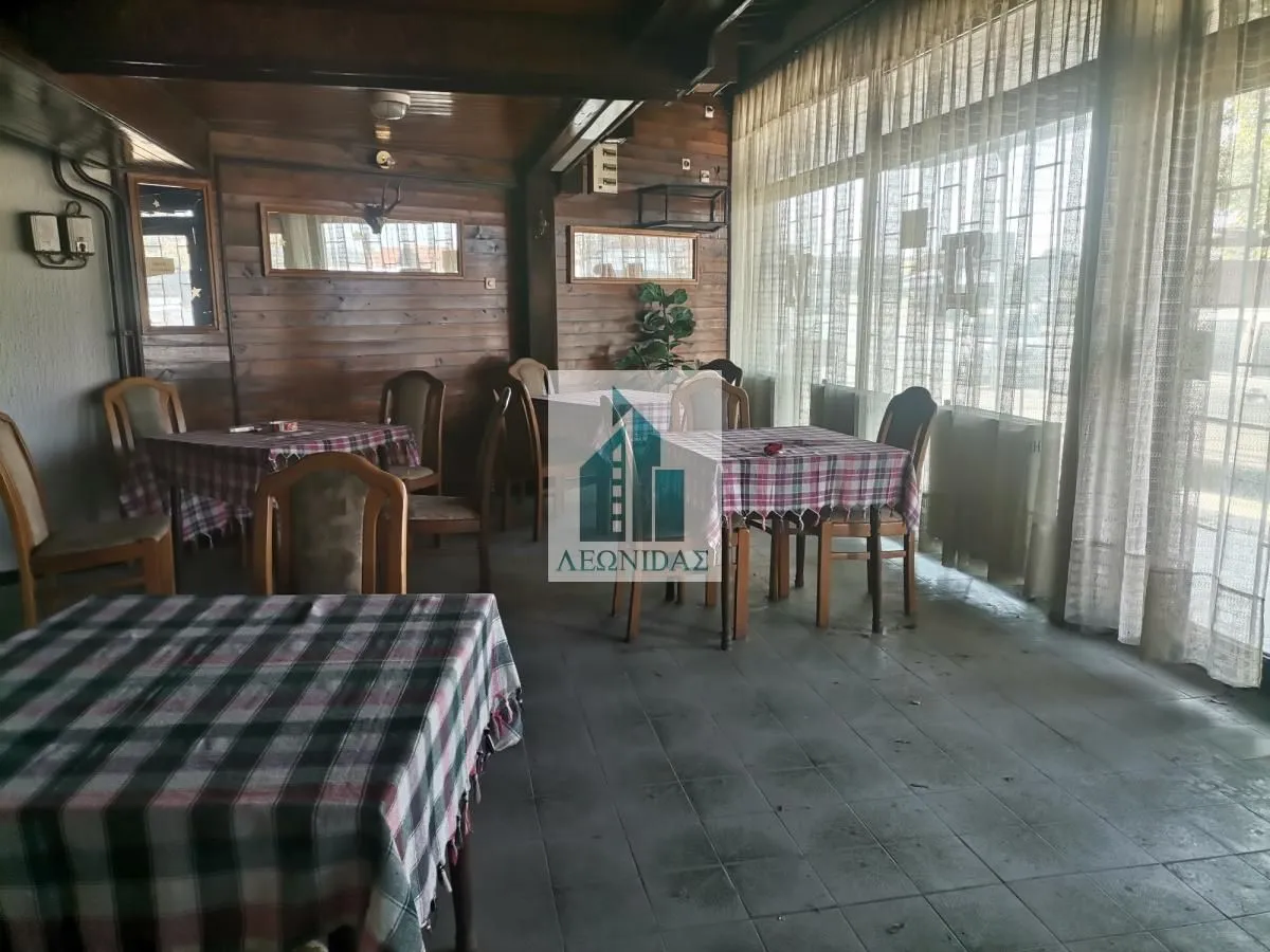 Rent, office space, 292m², Vlasotince, Srbija