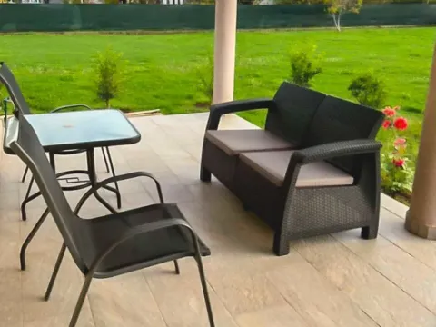 Izdavanje, kuća, 130m², Donja Gorica, Podgorica - image 2