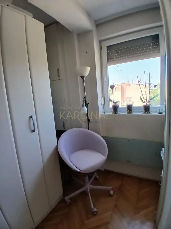 Prodaja, dvosoban stan, 66m², Centar, Jagodina