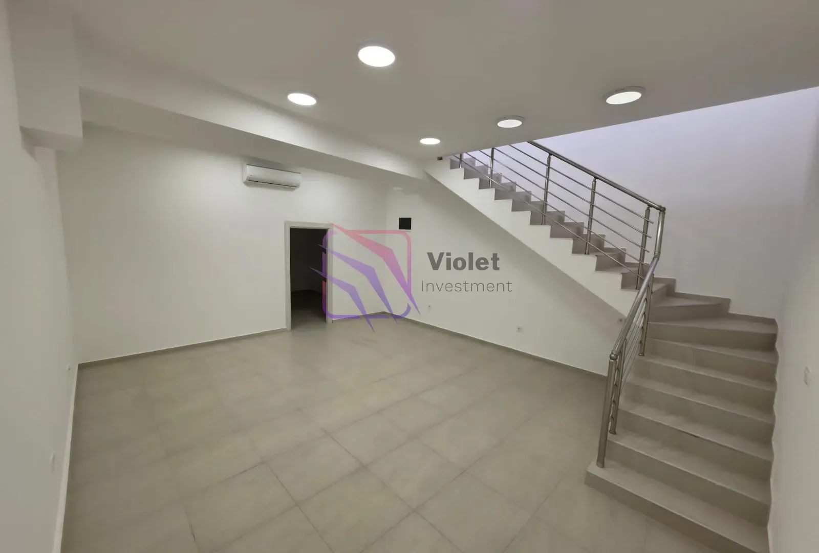 Rent, office space, 115m², Blok 9, Podgorica