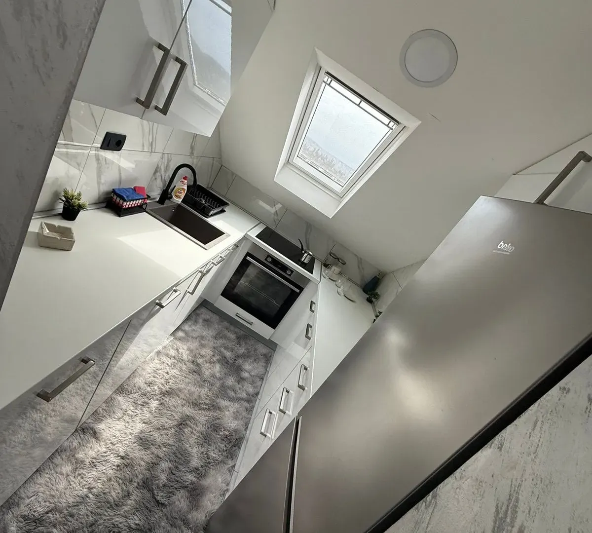 Rent, two bedroom apartment, 75m², Popovići, Bar