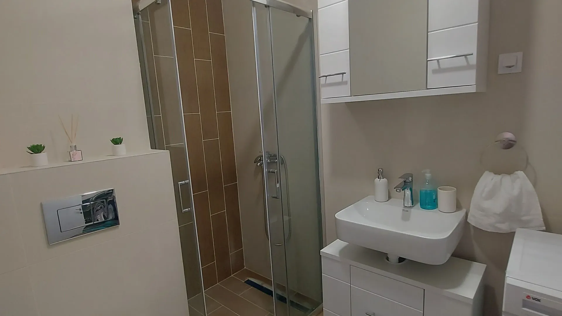 Rent, two bedroom apartment, 46m², Palilula Sve Podlokacije, Beograd