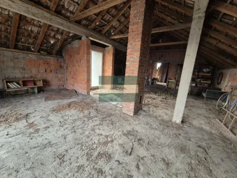 Prodaja, kuća, 300m², Tonja, Ćuprija - image 34