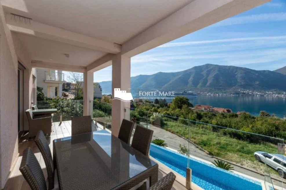Sale, house, 300m², Sveti Stasije, Kotor