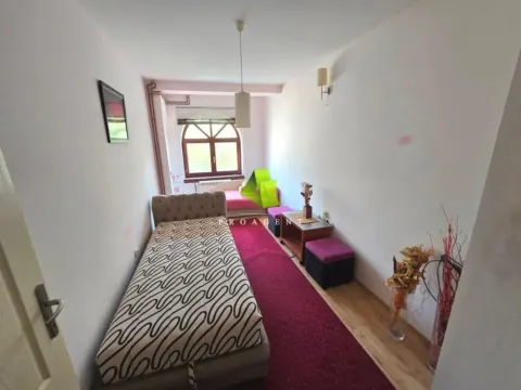 Izdavanje, kuća, 250m², Palilula, Niš - image 6