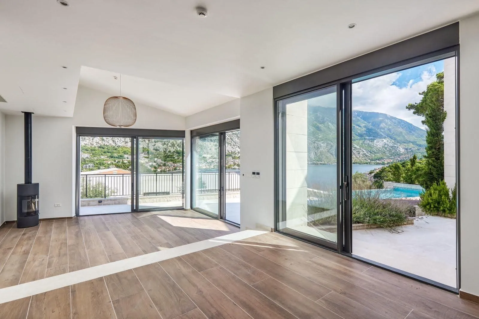 Sale, house, 456m², Prčanj, Kotor