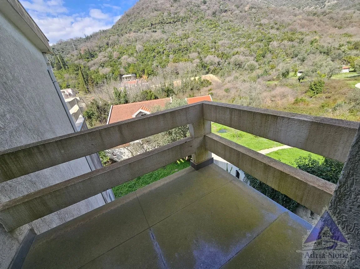 Prodaja, kuća, 225m², Seljanovo, Tivat