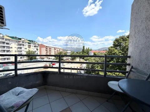 Rent, one bedroom apartment, 37m², Stari Aerodrom, Podgorica - image 7