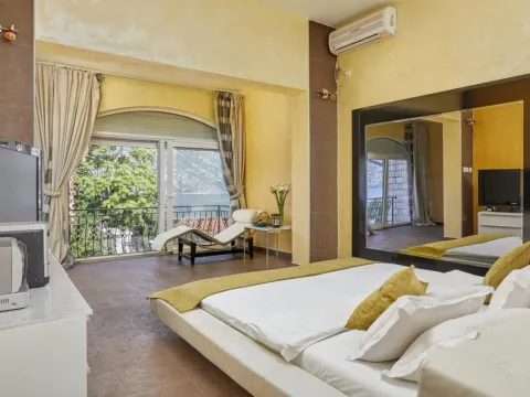 Prodaja, kuća, 350m², Kotor, Crna Gora - image 13