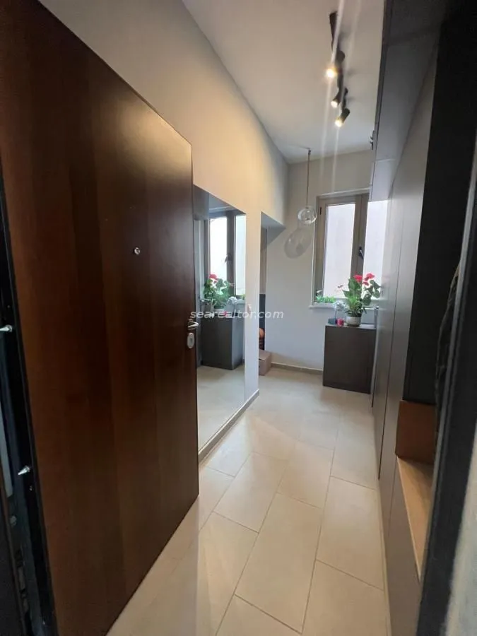 Prodaja, jednosoban stan, 55m², Tivat, Crna Gora