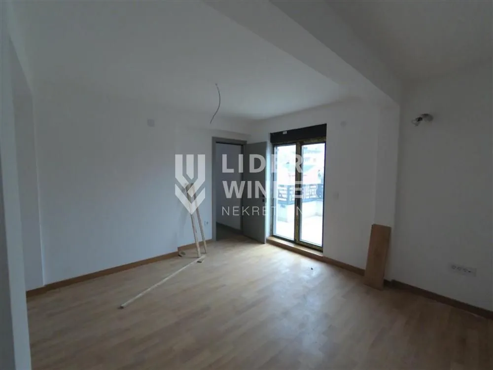 Prodaja, stan, 134m², Autokomanda, Voždovac Sve Podlokacije