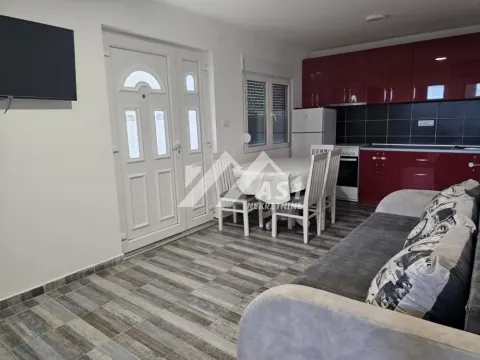 Rent, three bedroom apartment, 70m², Avijatičarsko naselje, Novi Sad Sve Podlokacije - image 3