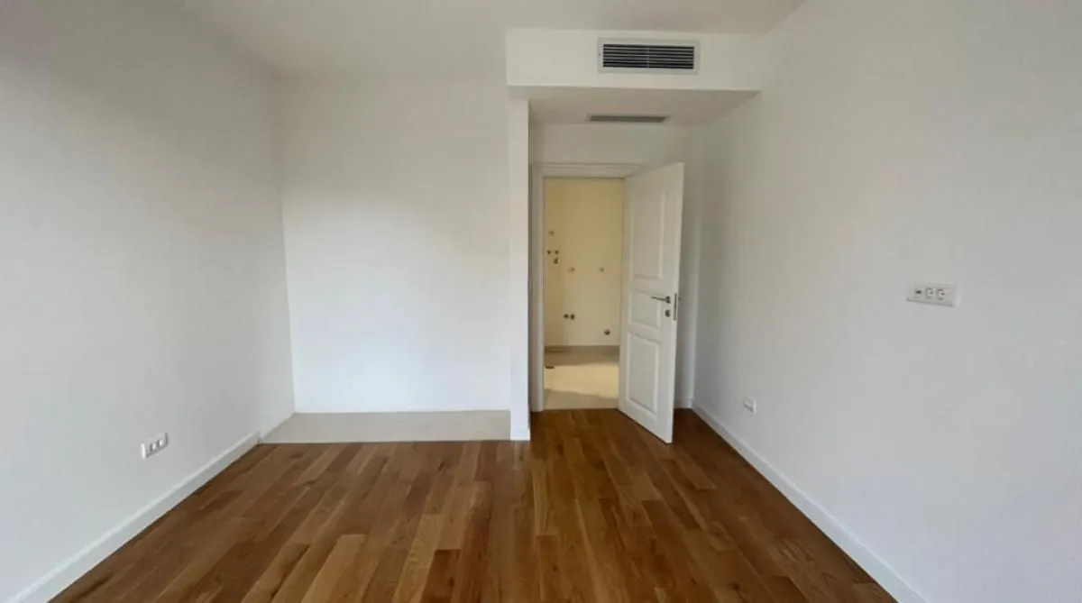 Prodaja, dvosoban stan, 71m², Tivat, Crna Gora