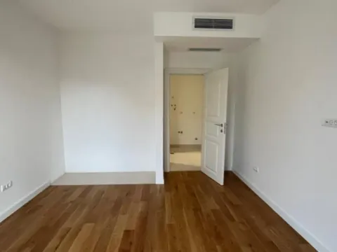 Prodaja, dvosoban stan, 71m², Tivat, Crna Gora - image 9