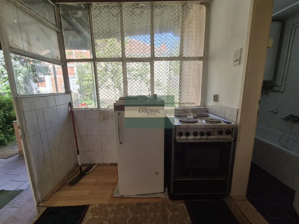 Prodaja, kuća, 75m², Centar, Jagodina
