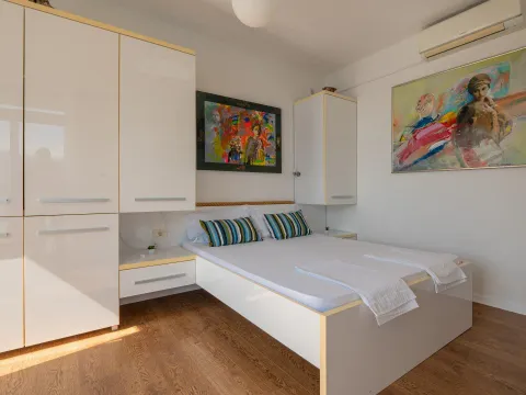 Sale, house, 172m², Kotor, Crna Gora - image 16