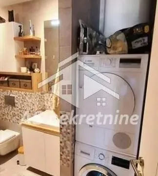 Izdavanje, stan, 75m², Fon (Fon - Bilećka), Voždovac Sve Podlokacije - image 11