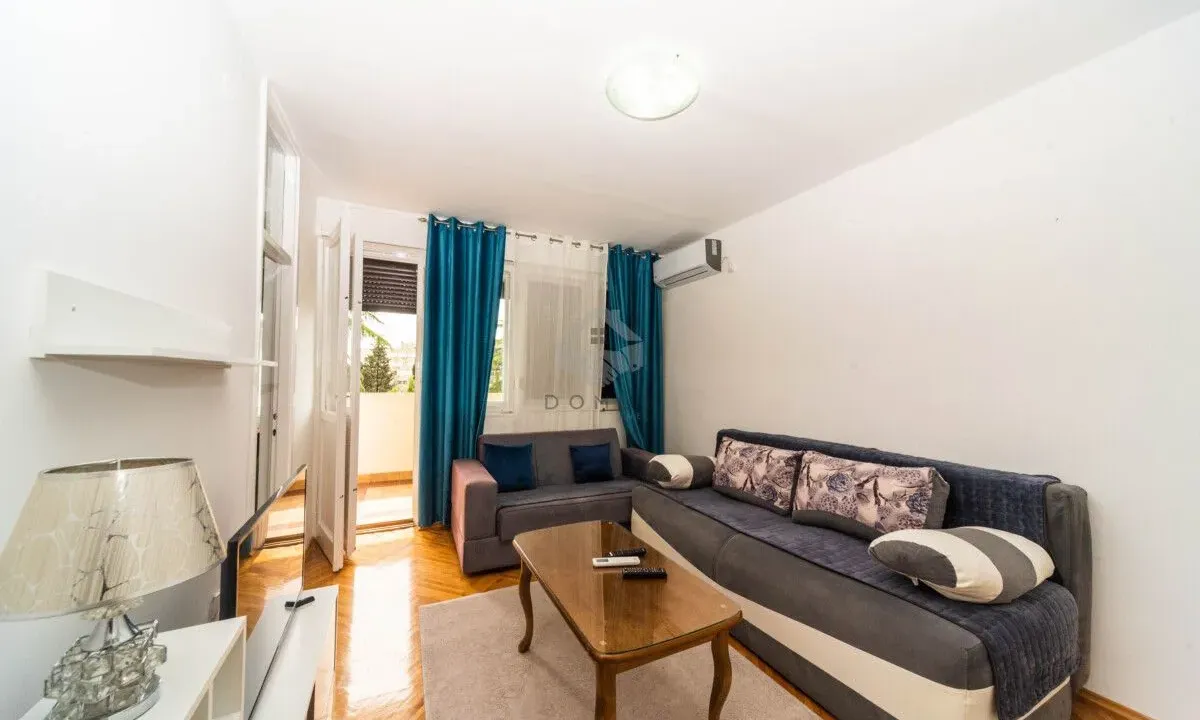 Izdavanje, stan, 31m², Autobuska stanica, Podgorica