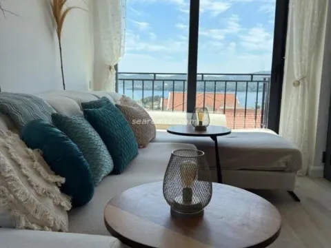 Prodaja, dvosoban stan, 47m², Tivat, Crna Gora - image 2