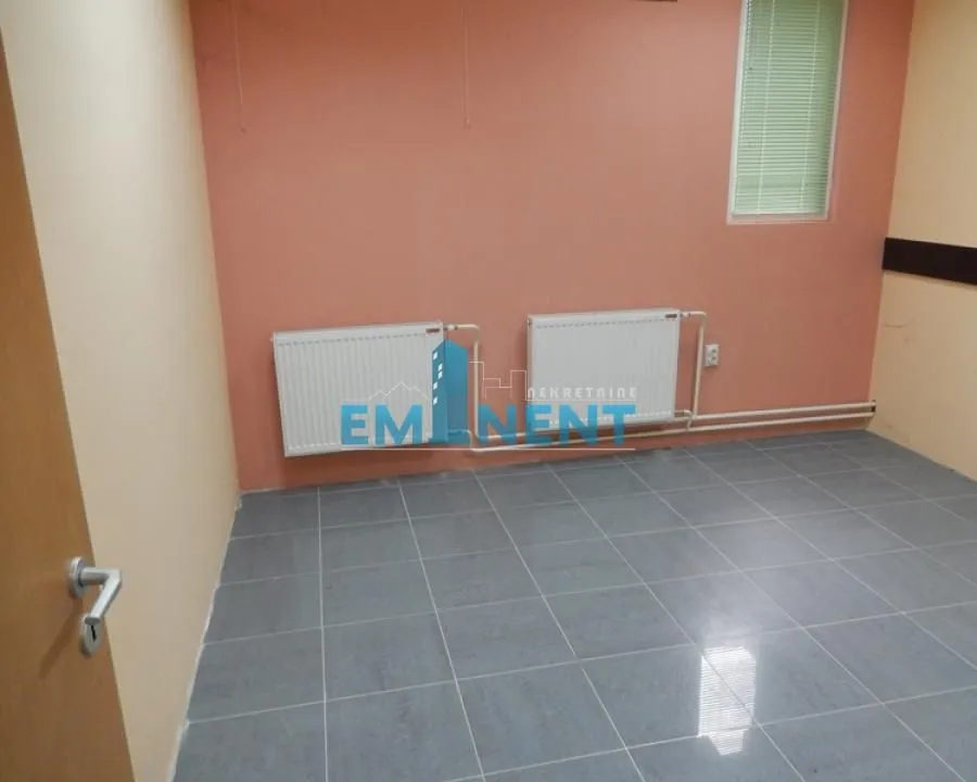 Sale, office space, 190m², Lion, Zvezdara Sve Podlokacije