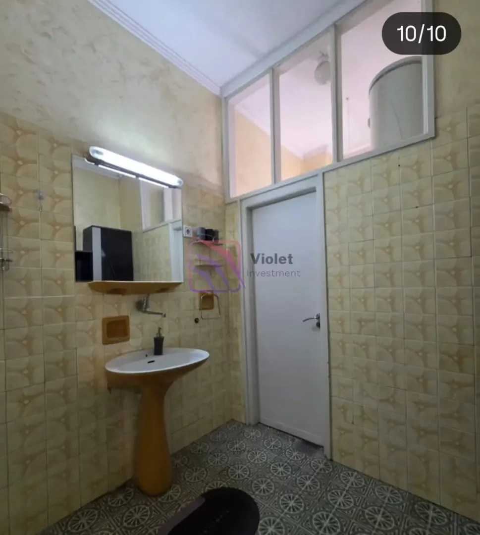 Izdavanje, dvosoban stan, 73m², Centar, Podgorica