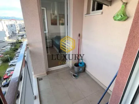 Izdavanje, stan, 63m², Blok 9, Podgorica - image 10