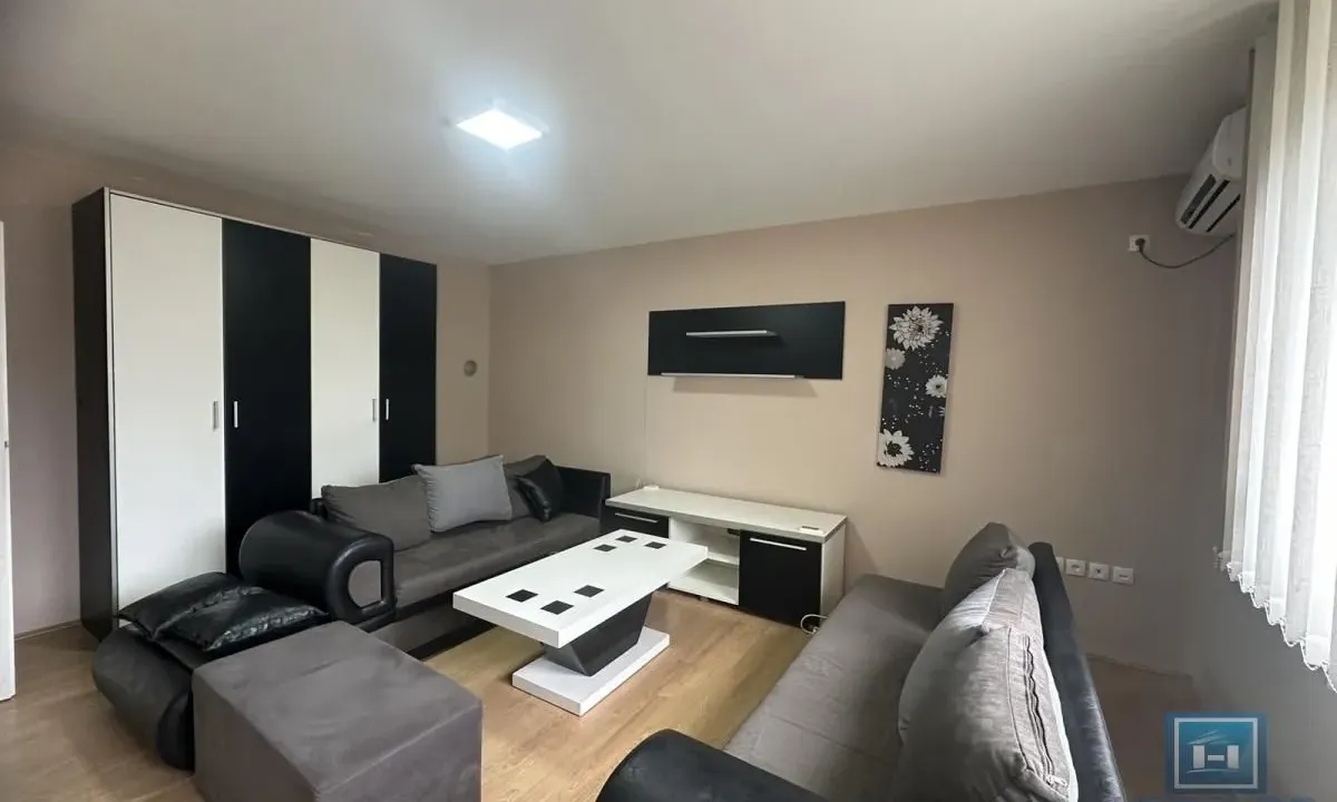 Izdavanje, dvosoban stan, 52m², Centar, Ćuprija