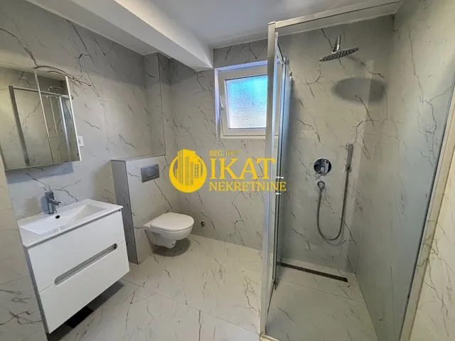 Prodaja, trosoban stan, 65m², Cvetkova Pijaca, Zvezdara Sve Podlokacije