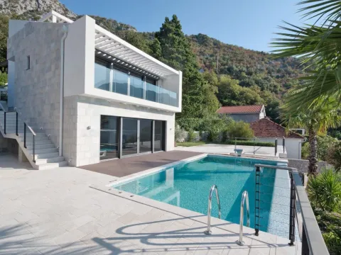 Sale, house, 669m², Strp, Kotor - image 5